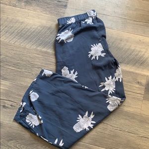 Floral Flowy Pants L